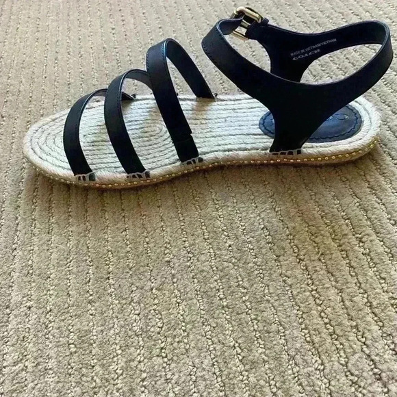 Coach Strap Black Sandal Shoe, size 8.5. - Picture 6 of 8